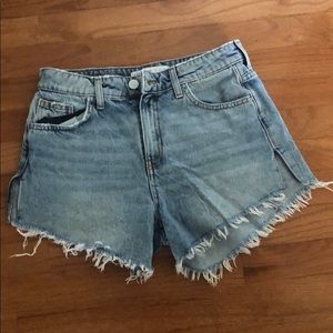 Zara basic denim blue jean shredded shorts US 04